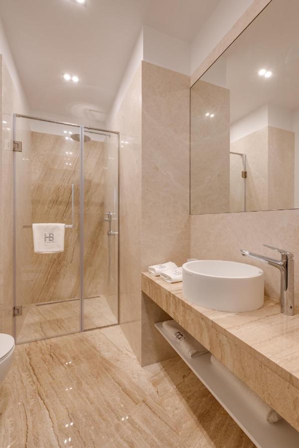 Basis Apartments - Adults Only Kijev Kültér fotó